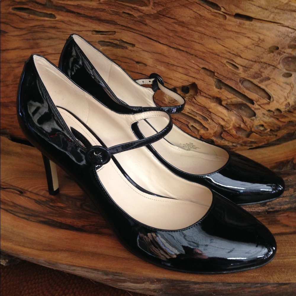 Nine West Mary Jane Pumps